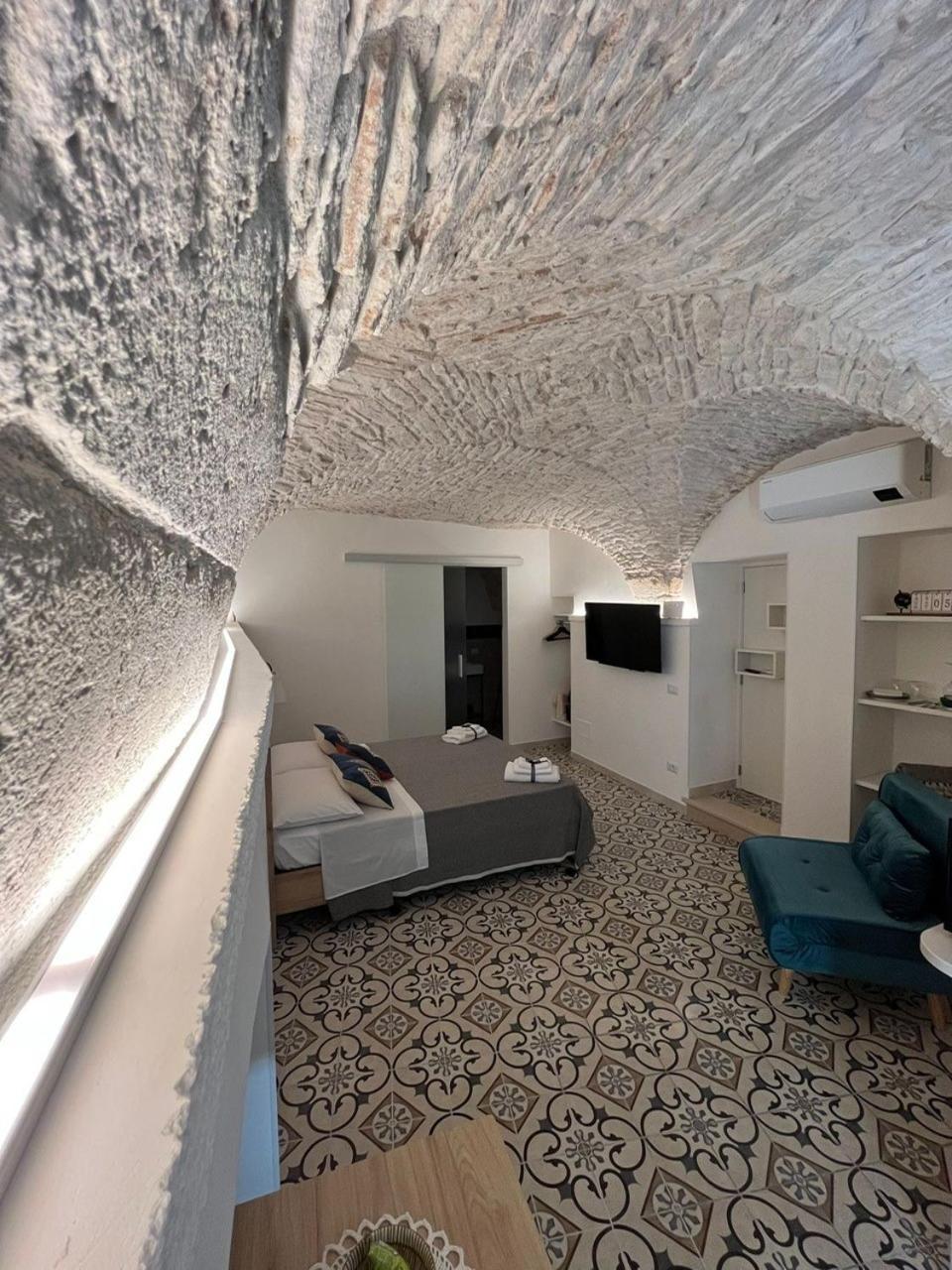 Le Marangi Getaway Suite Мартина-Франка Экстерьер фото